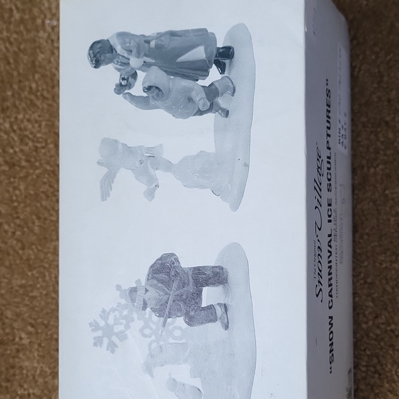 Dept. 56 "Snow Village" Snow Carnival Ice Sculptures - set of 2 - Picture 9 of 9